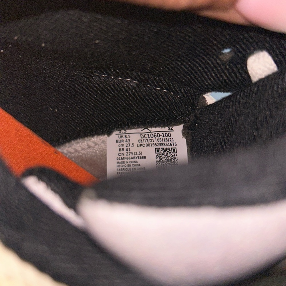 Jordan 5 - Picture 6 of 6
